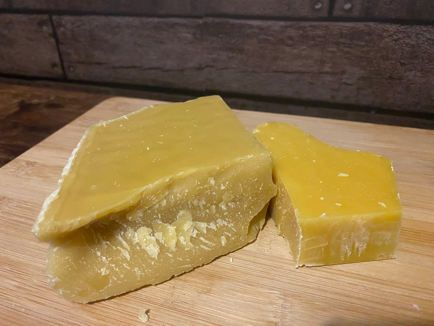 (Buttery Croissant) Scented Beeswax Melts