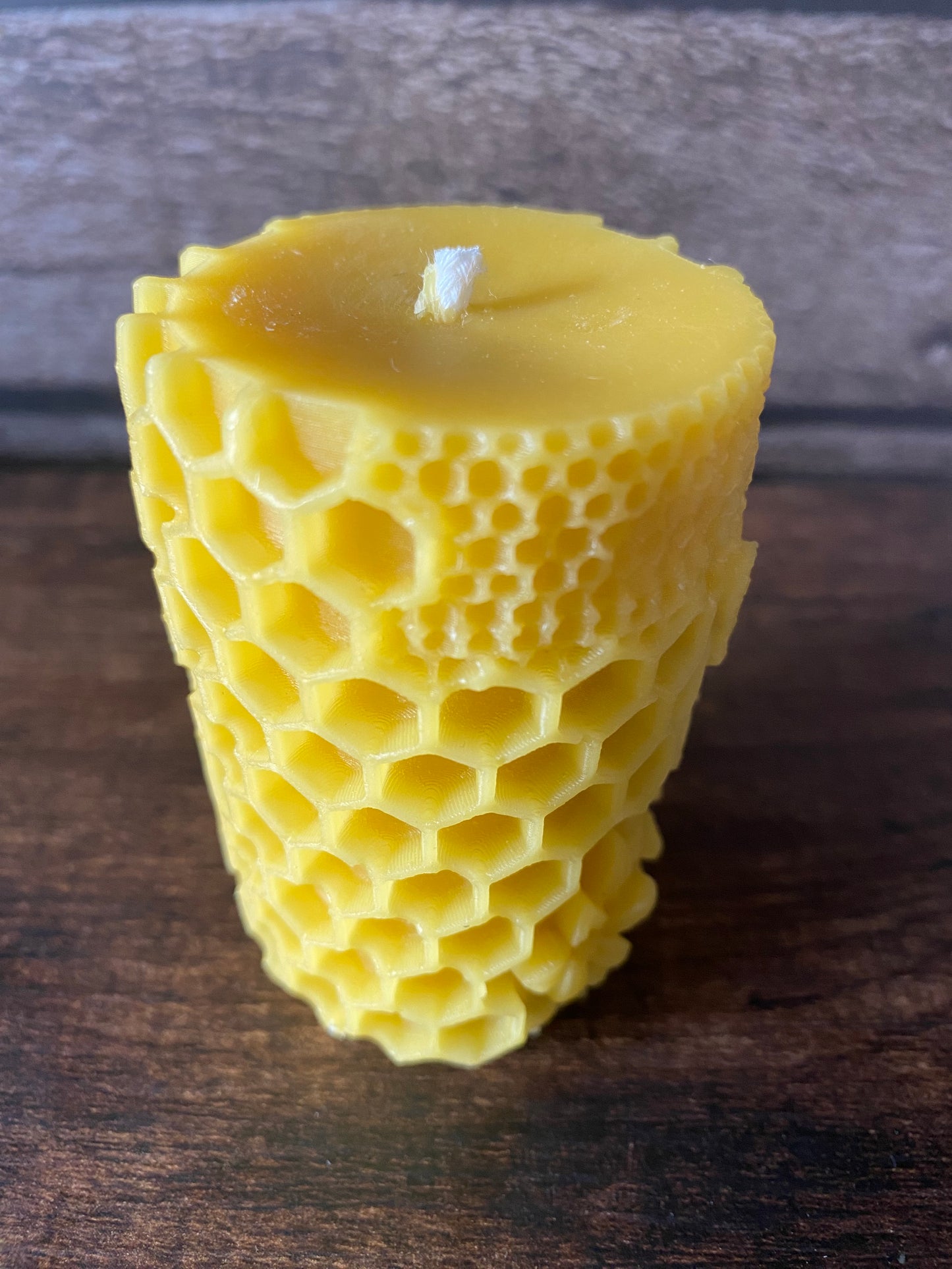 Beeswax Candle (Queen Bee) Free Postage