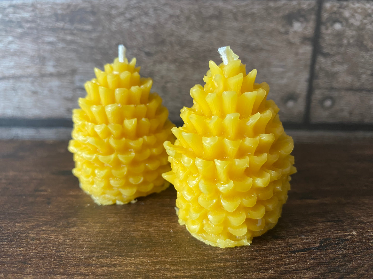 100% Pure Beeswax (2 X Pine Cone) Free Postage