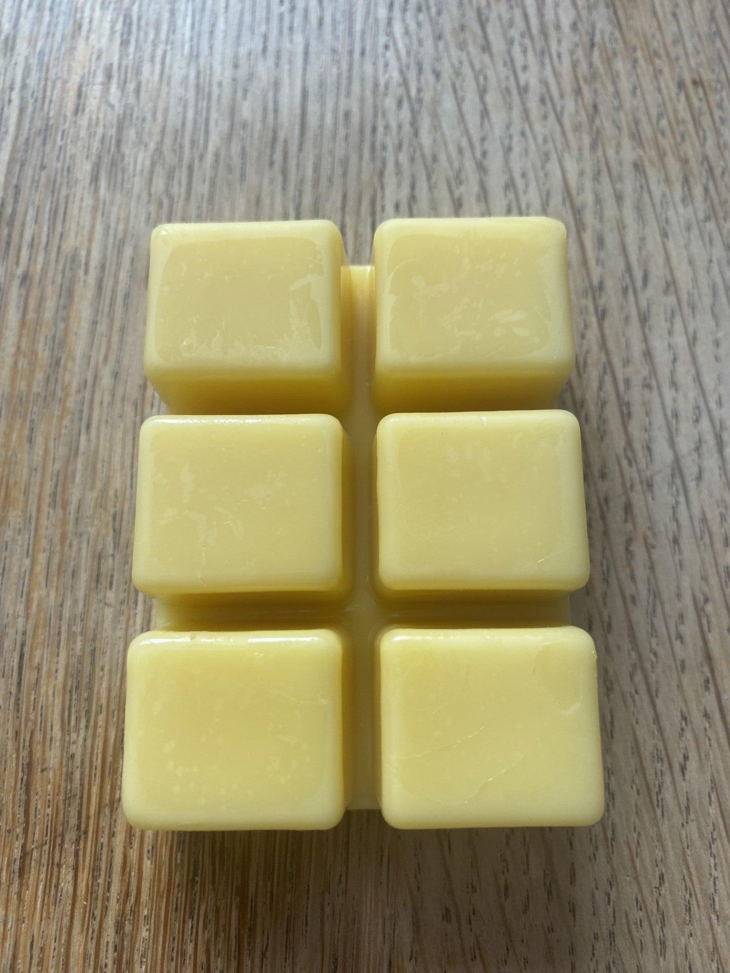 (Black Leather) Scented Beeswax Melts  Free Postage